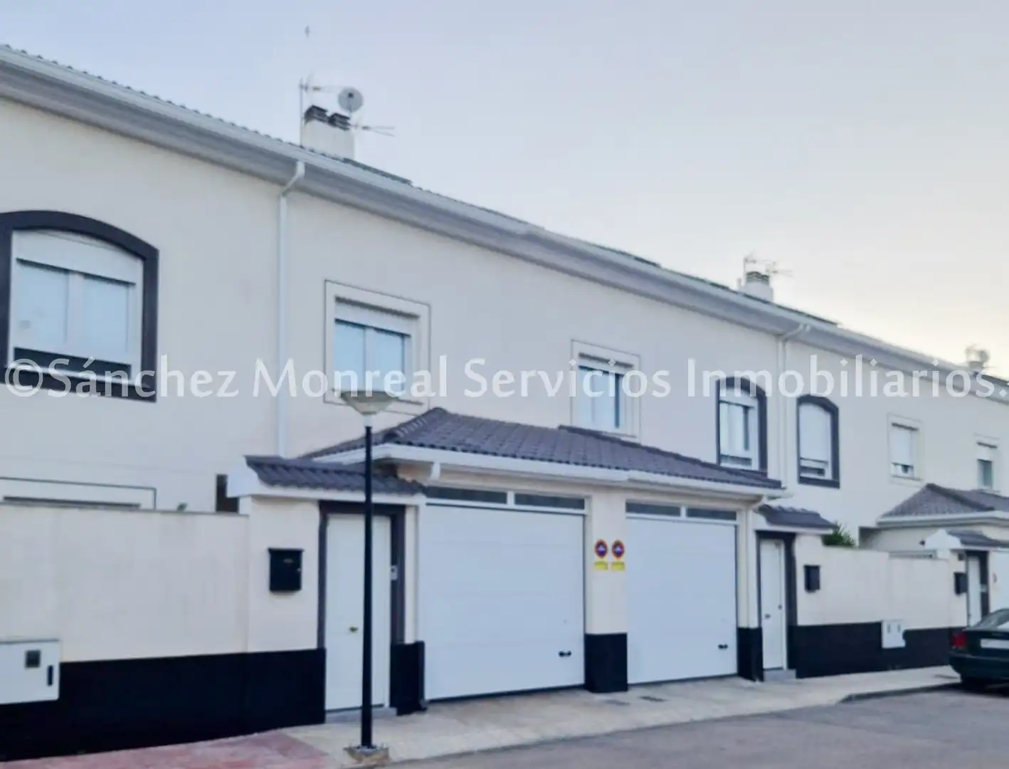 Vista exterior de Casa o chalet en venta en Alcázar de San Juan con Aire acondicionado, Calefacción y Trastero
