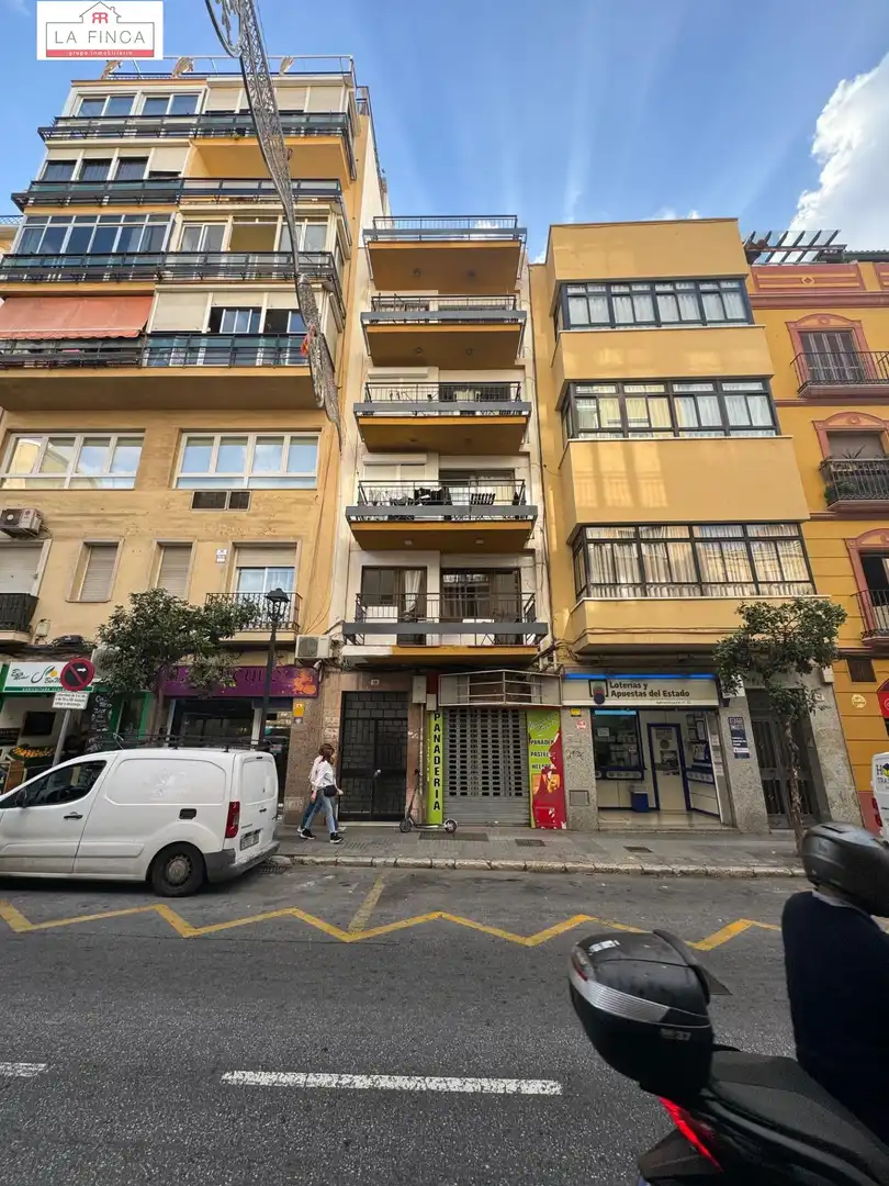 Vista exterior de Local de lloguer en Málaga