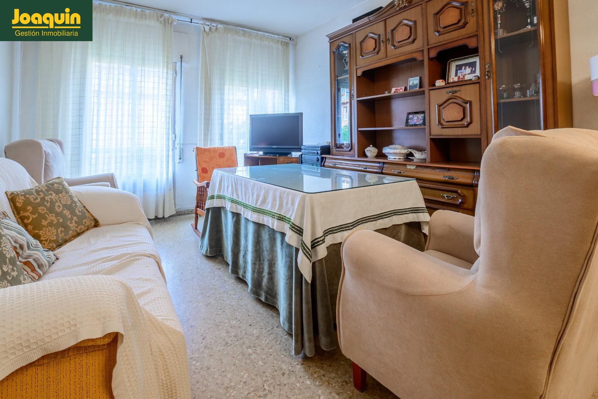 Living room of Flat for sale in  Córdoba Capital  with Storage room