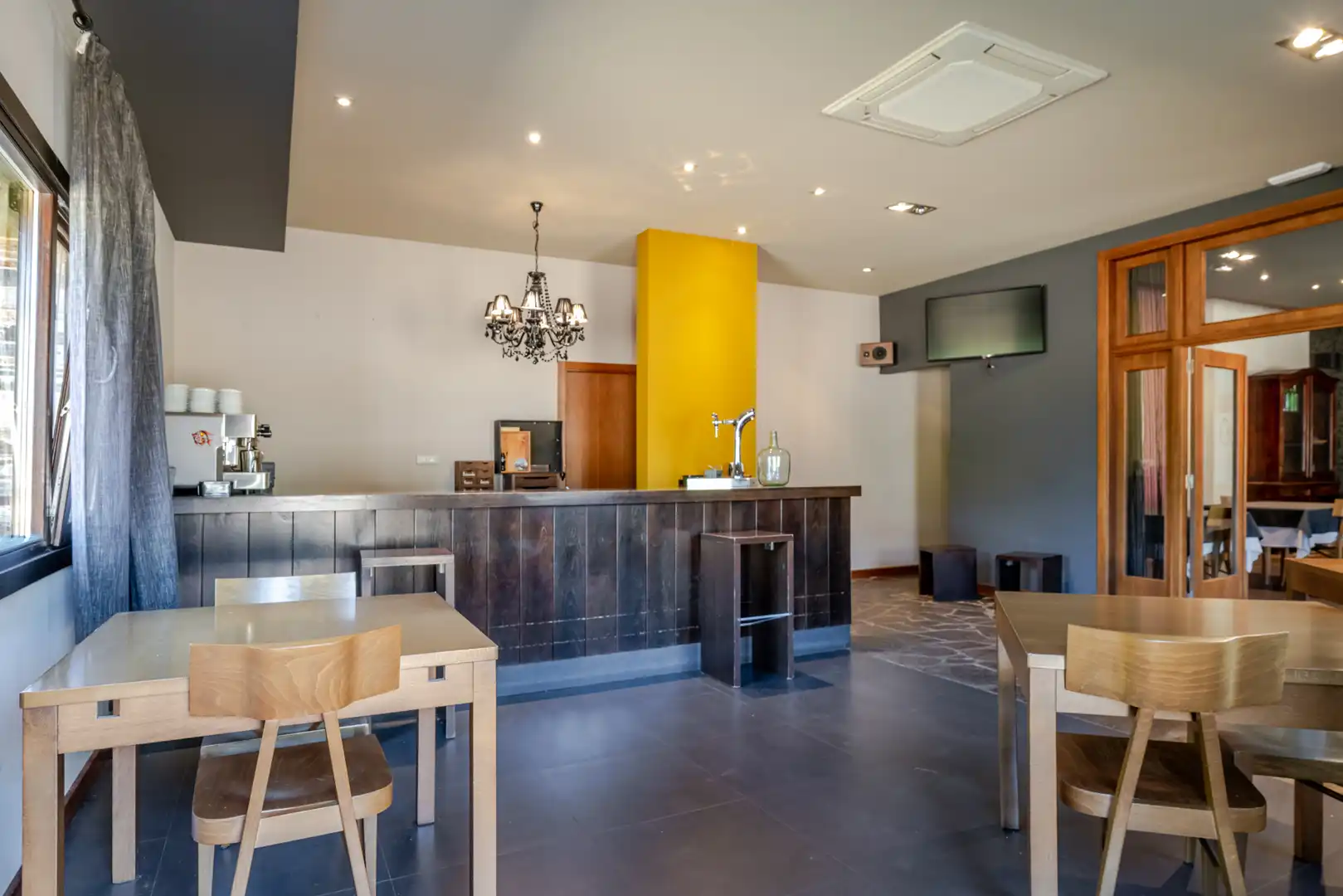 Commercial properties for sale in Friol  with Furnished