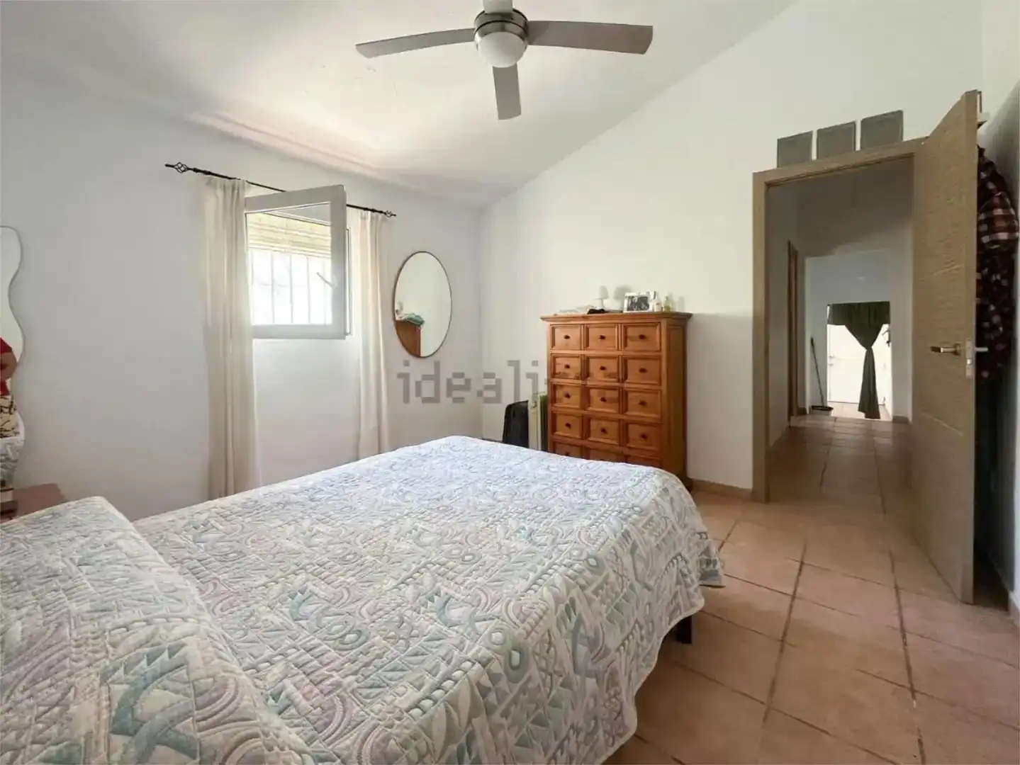 Dormitori de Finca rústica en venda en Cártama amb Aire condicionat i Piscina