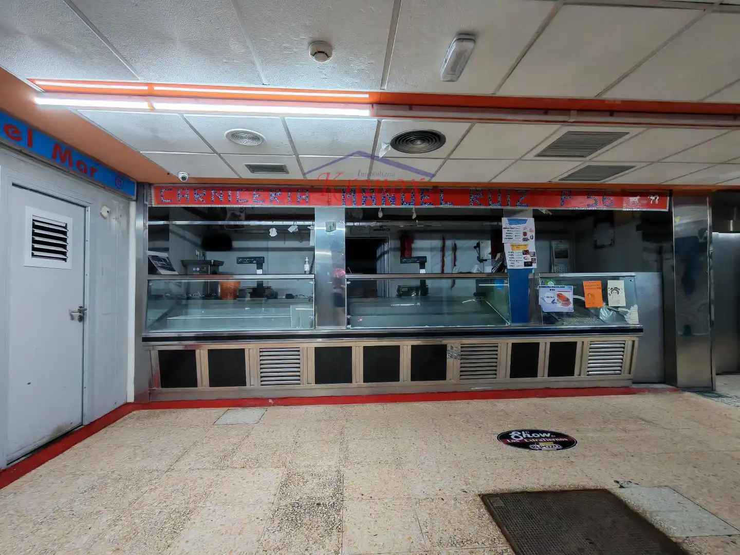 Local en venta en Madrid con Amueblado y Alarma