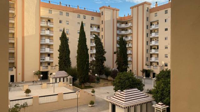 Piso en Venta en Colores -  Entreparques