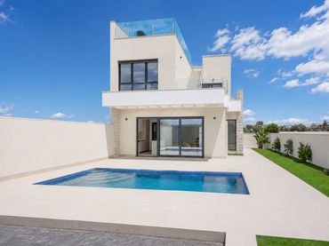 Semi-detached house with balcony for sale in Calle de Morella