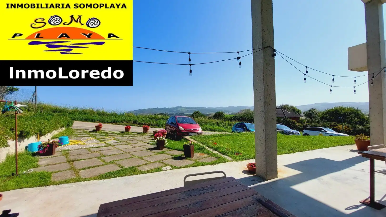 Vista exterior de Casa o xalet en venda en Ribamontán al Mar amb Jardí privat