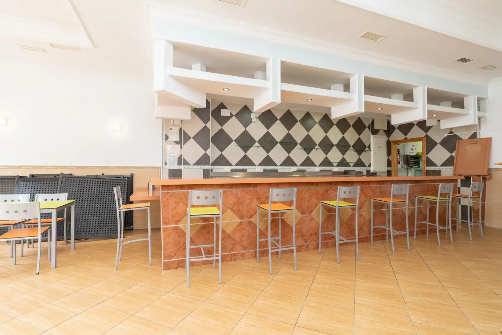Local en venta en Motril
