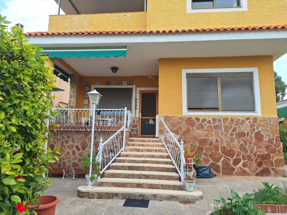 Casa en venta en Montesol, imagen 2