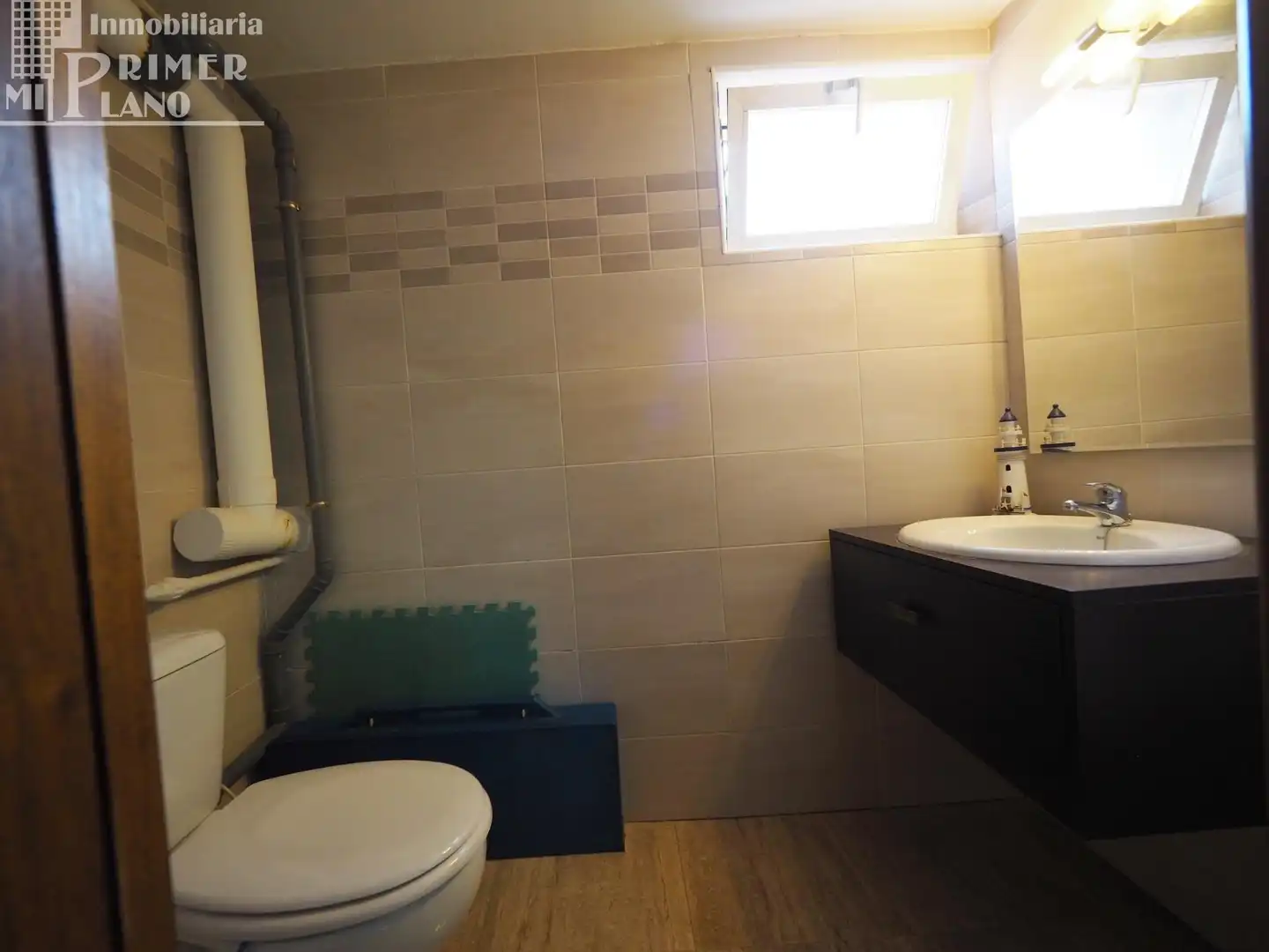 Baño de Casa adosada en venta en Tomelloso con Aire acondicionado, Calefacción y Amueblado