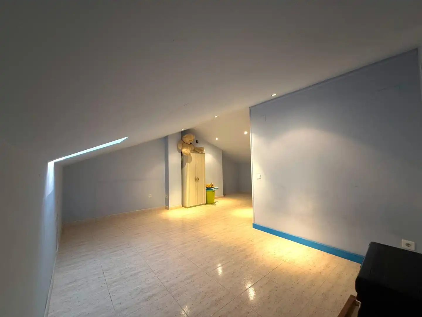 Casa adosada en venta en Reus con Jardín privado, Terraza y Trastero