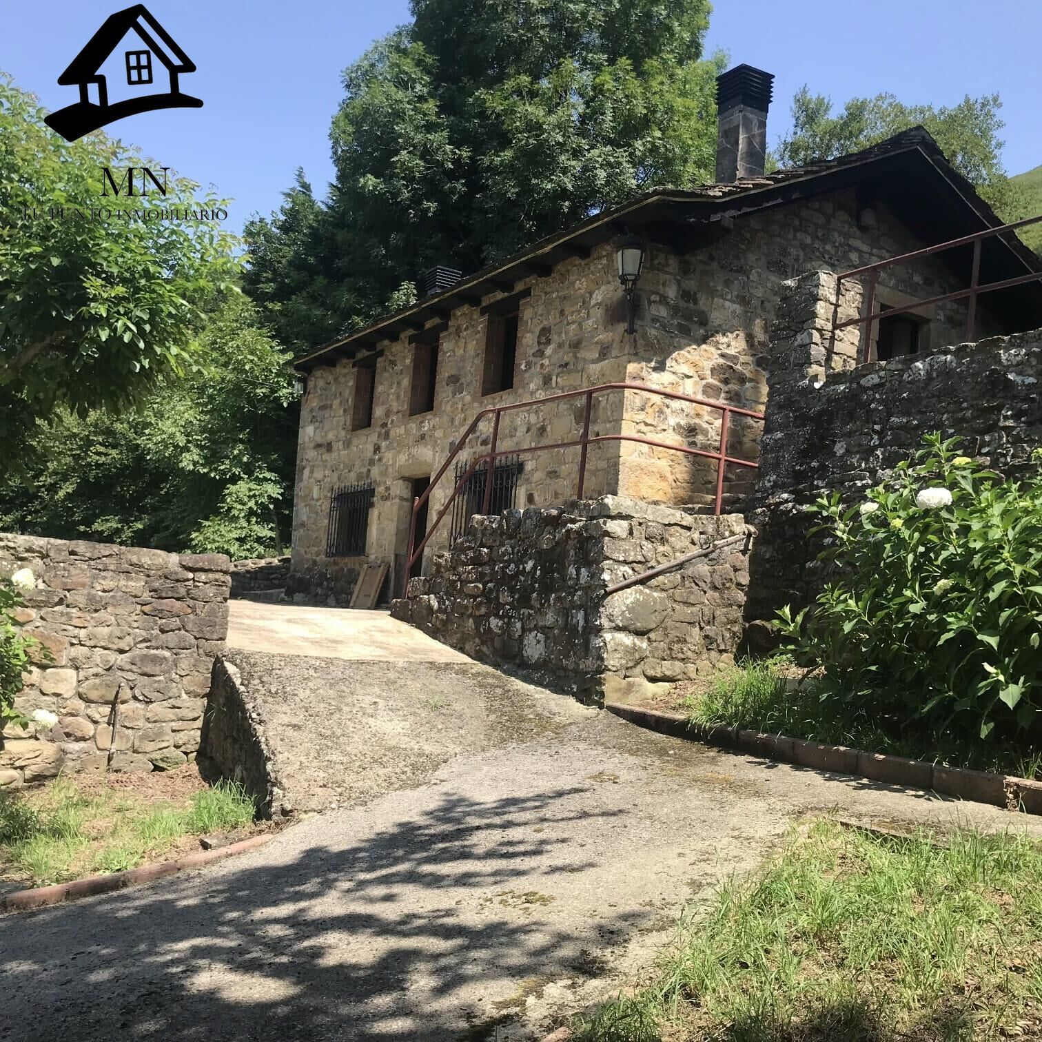 Exterior view of Country house for sale in Vega de Pas