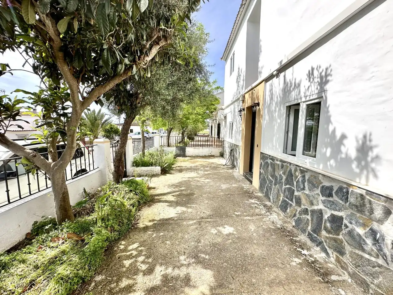Vista exterior de Casa o chalet en venta en Antequera con Aire acondicionado, Jardín privado y Parquet