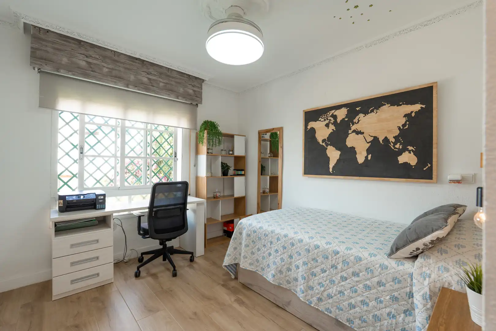 Habitación de Casa adosada en venta en Marbella con Aire acondicionado, Terraza y Piscina
