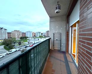 Balcony of Flat to rent in Oviedo   with Heating, Parquet flooring and Terrace