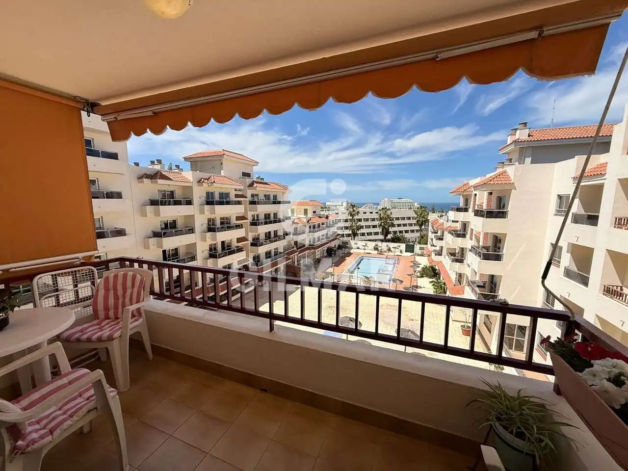 Vista exterior de Piso en venta en Arona con Amueblado
