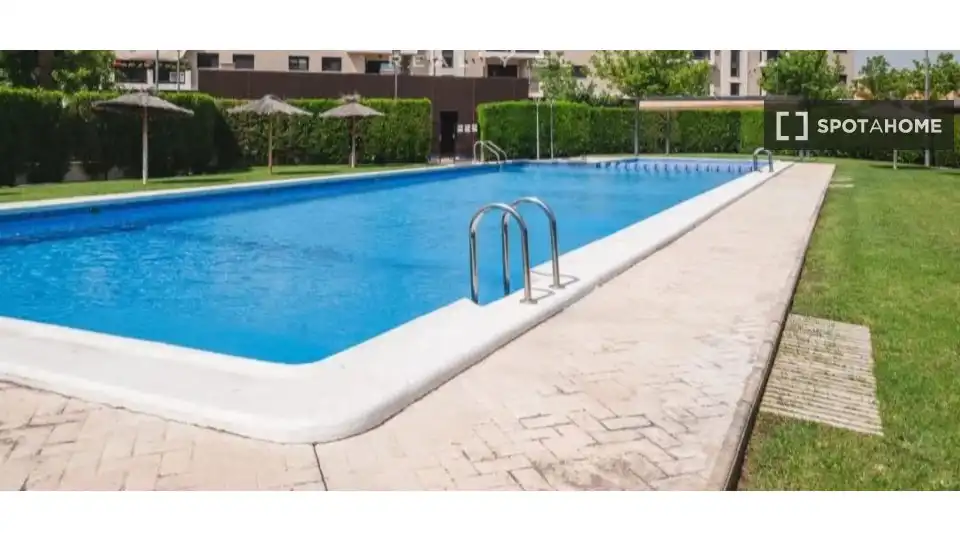 Flat with terrace to rent in Playa del Puig