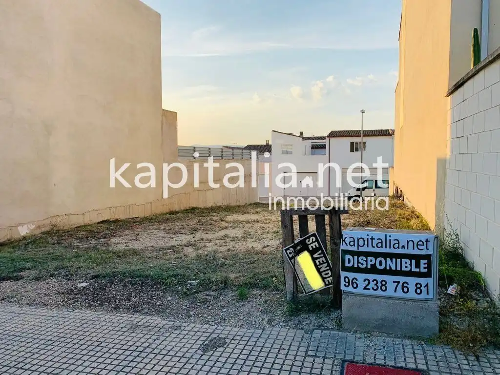 Terreny residencial en venda a Montaverner