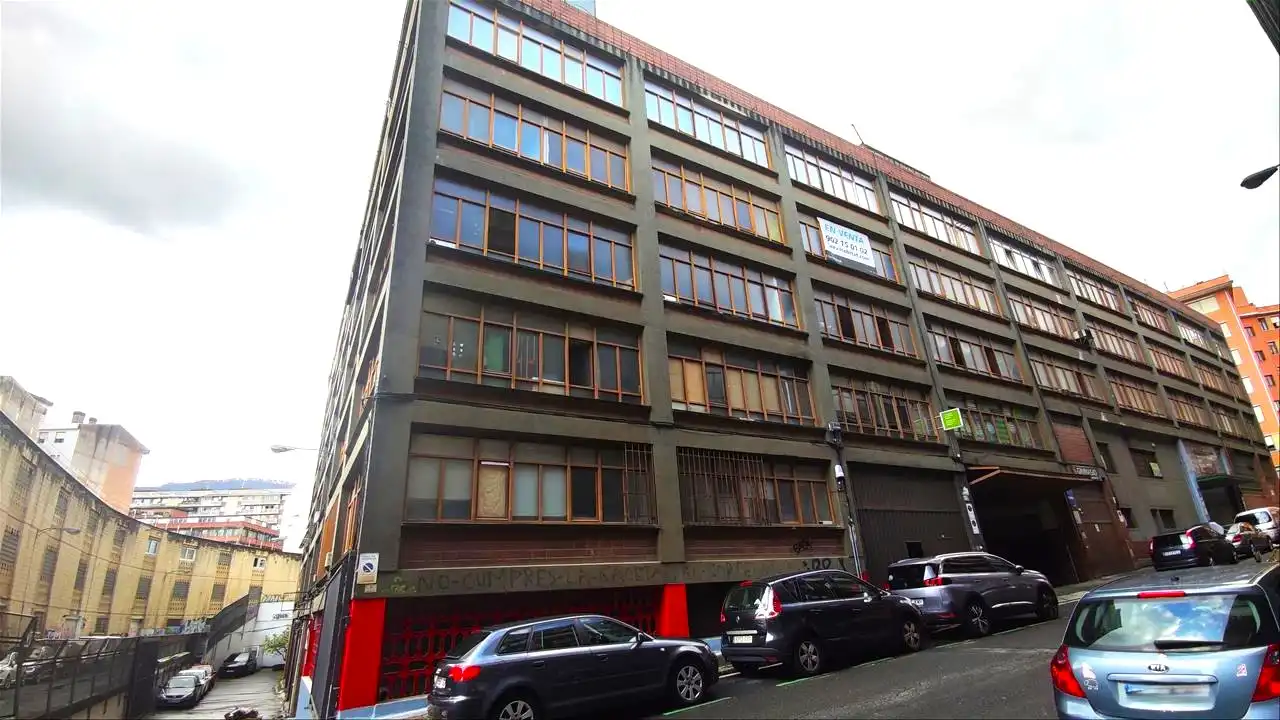 Exterior view of Industrial buildings for sale in Bilbao 