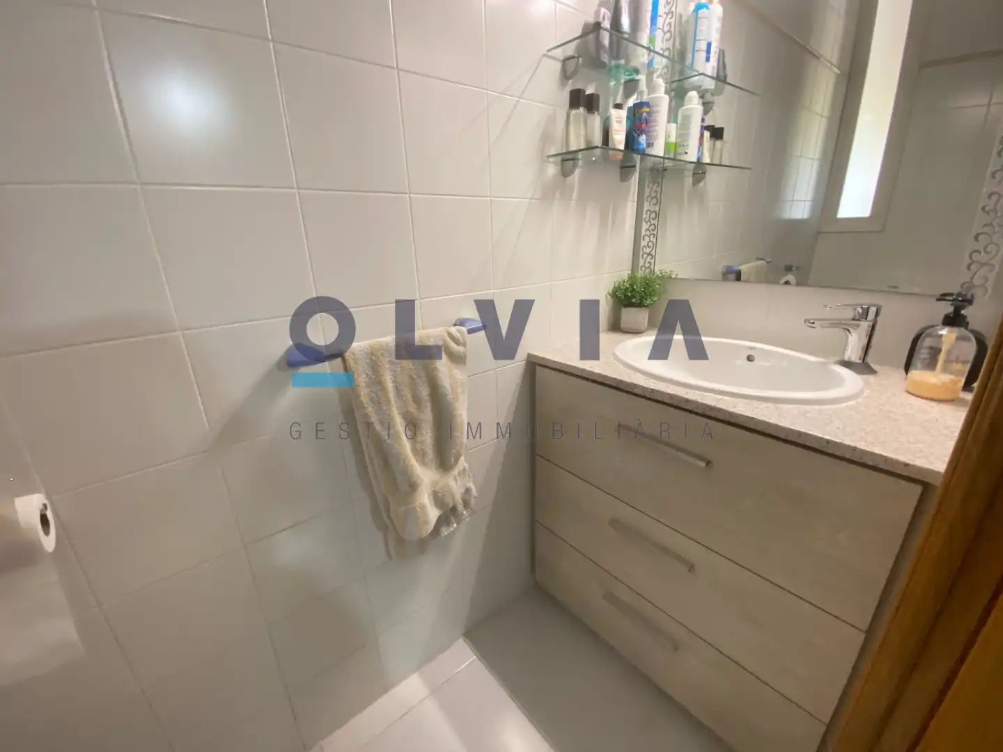 Bathroom of Detached homes for sale in Castellar del Vallès  with Air Conditioner, Heating and Private garden