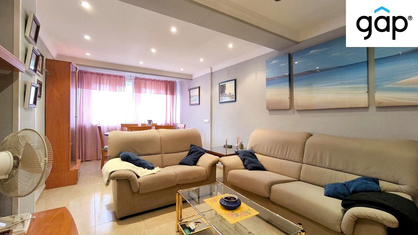 Flat to rent in Cervantes, Centro