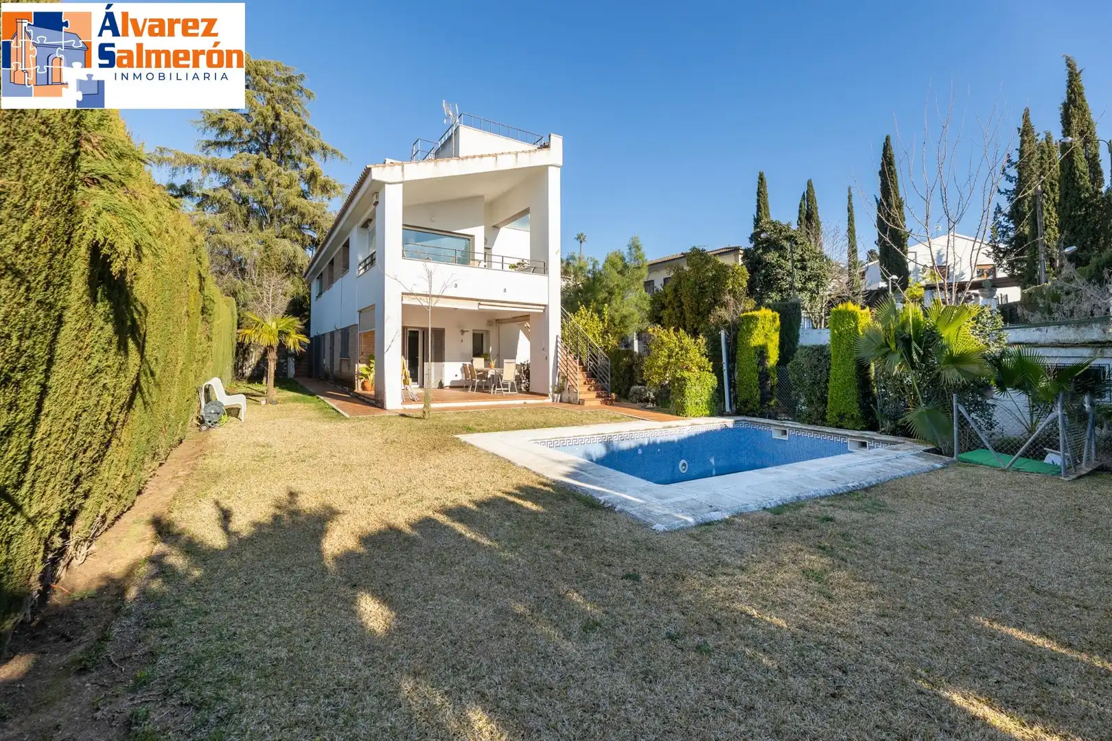 Villa avec piscine à vendre à Cájar