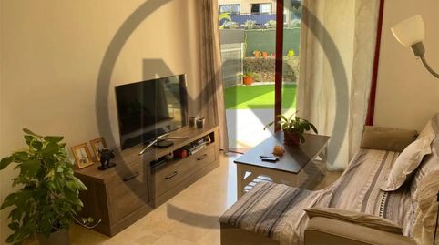 Foto 3 de Apartament en venda a Calle Los Falcones, 3, Palm - Mar, Arona