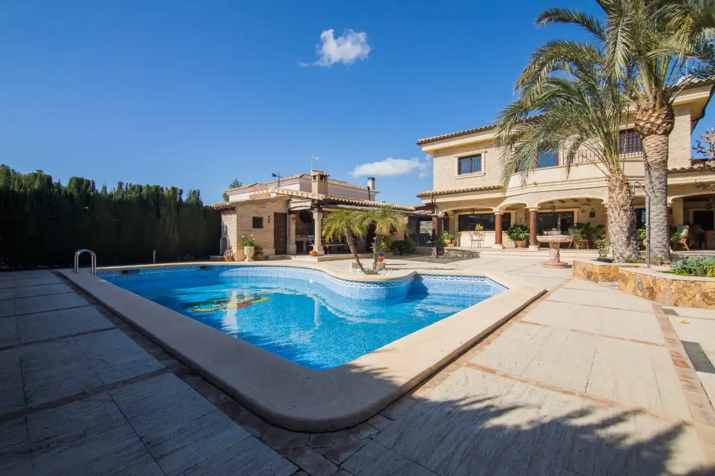 Piscina de Casa o chalet en venta en Elche / Elx con Aire acondicionado, Jardín privado y Terraza