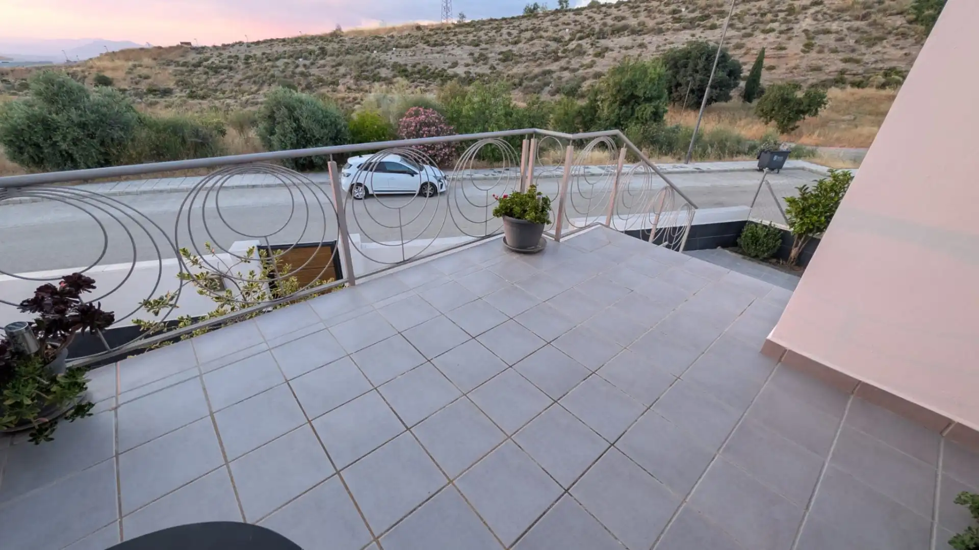 Terrassa de Casa o xalet en venda en La Zubia amb Aire condicionat, Calefacció i Jardí privat