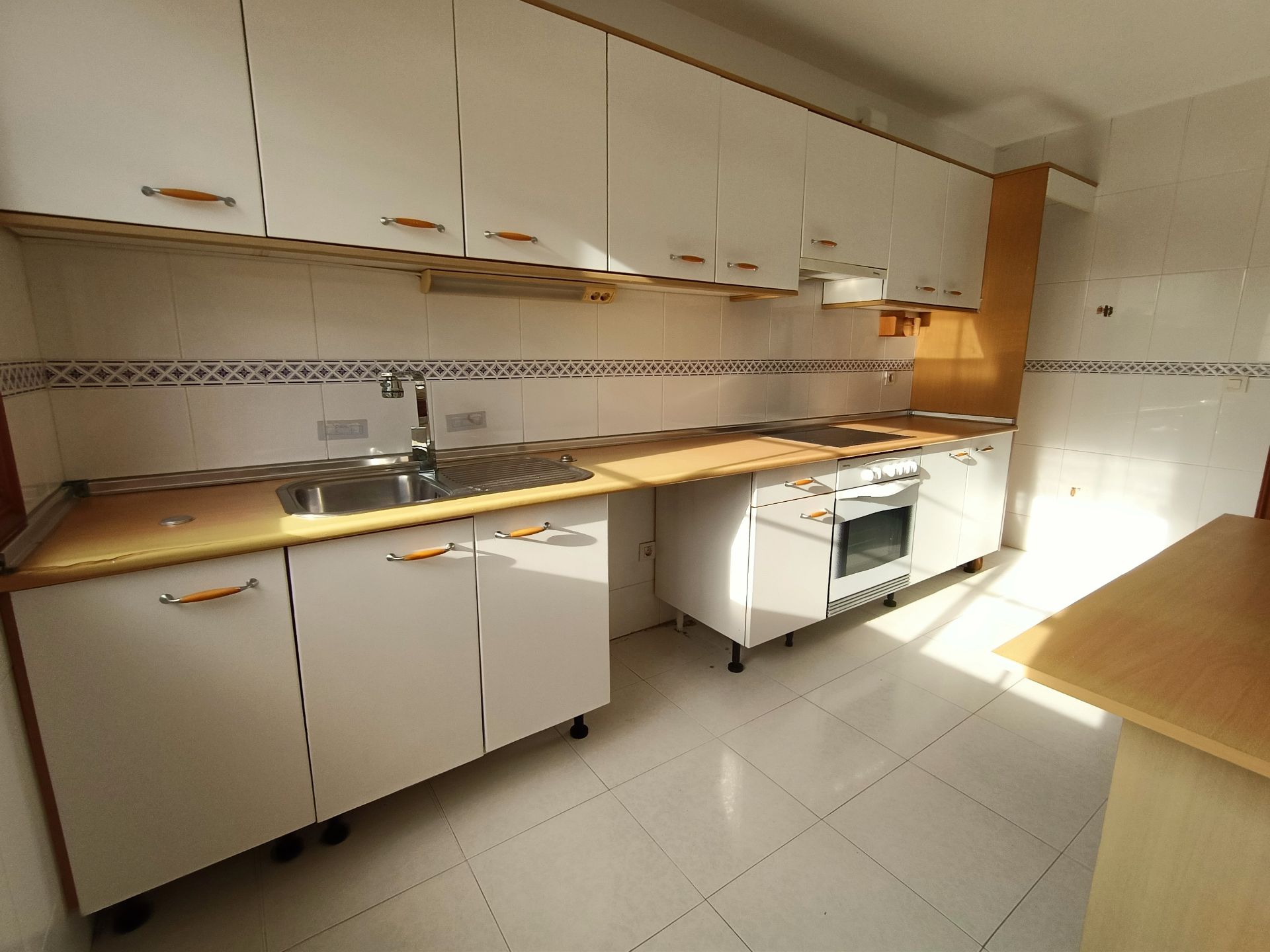Kitchen of Flat to rent in A Laracha    with Furnished and Pets allowed