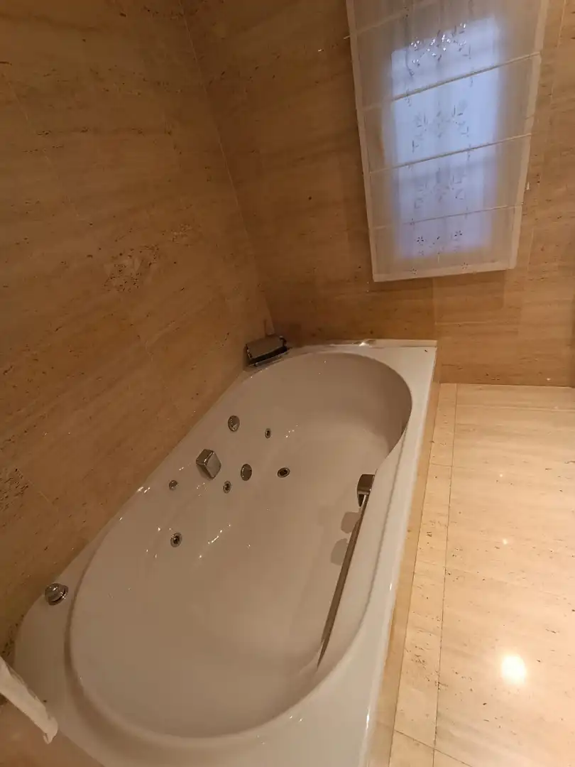 Bathroom of Houses for sale in Buendía  with Air Conditioner, Heating and Private garden