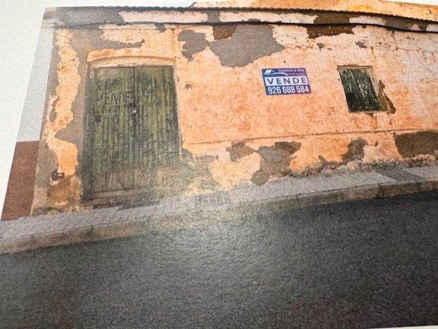 Terreno residencial en Venta en Calle Juego Bolos, 30 en Hinojosas de Calatrava