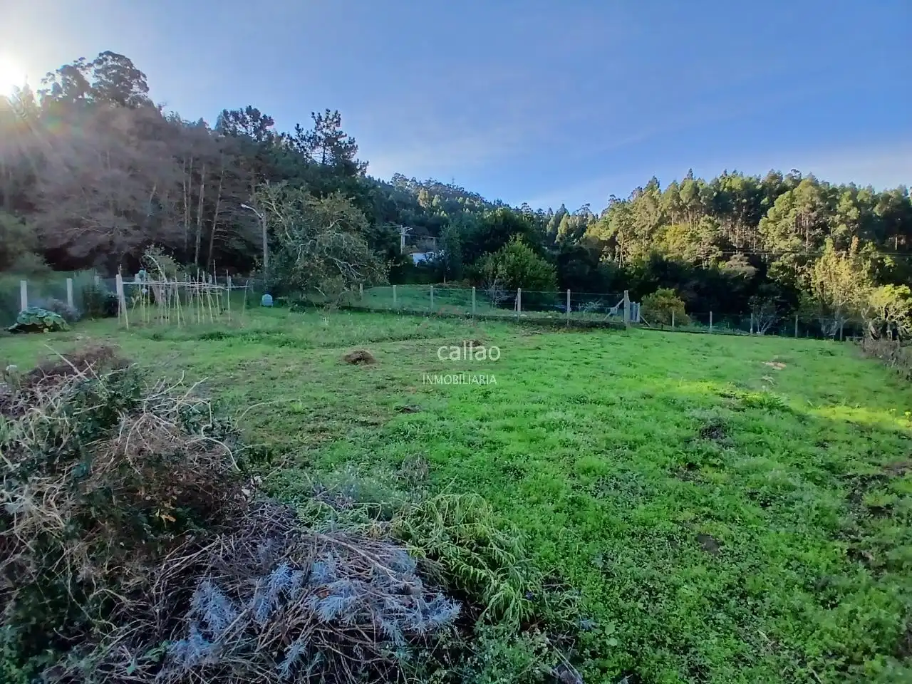 Casa adosada en venda en Ferrol amb Calefacció, Jardí privat i Traster