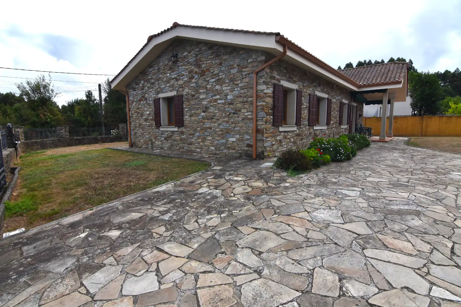 Vista exterior de Casa o xalet en venda en Valdoviño, A Coruña