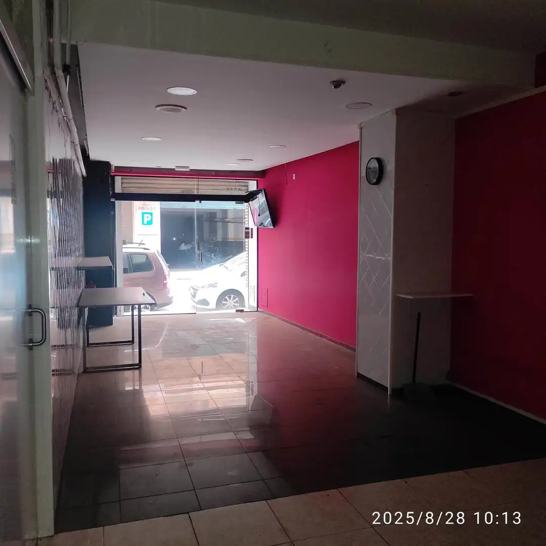 Local comercial en venta en Carrer de Numància, imagen 3
