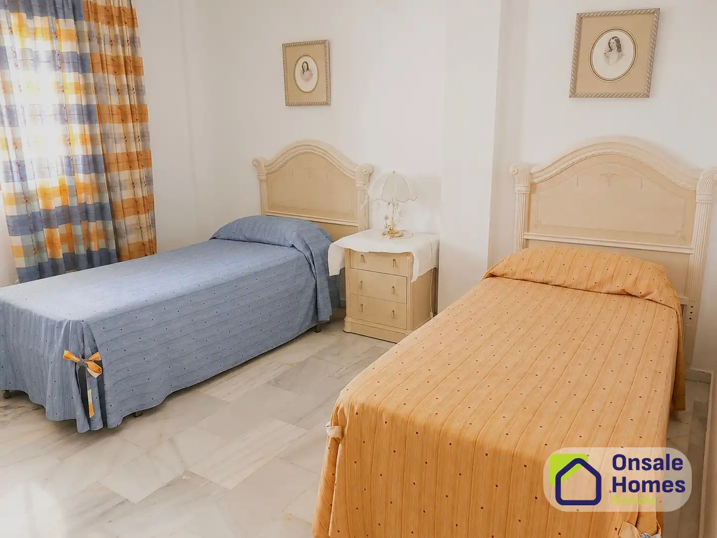 Schlafzimmer von Wohnung zum Verkauf in Marbella mit Klimaanlage, Terrasse und Abstellraum