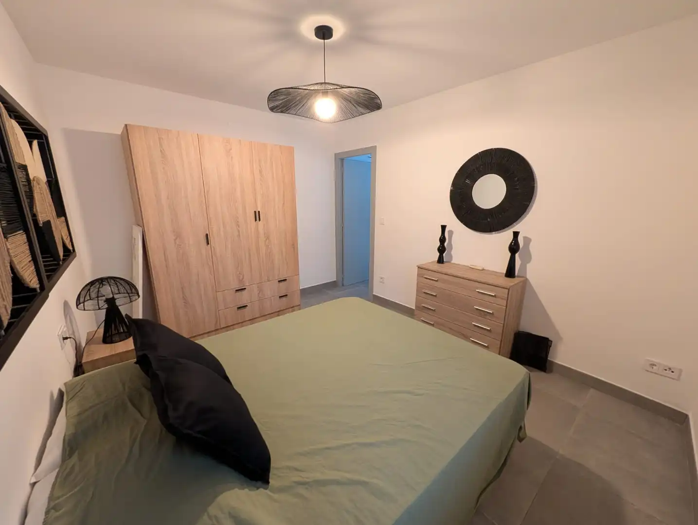 Bedroom of Attic for rent in Badalona  with Air Conditioner, Parquet flooring and Terrace