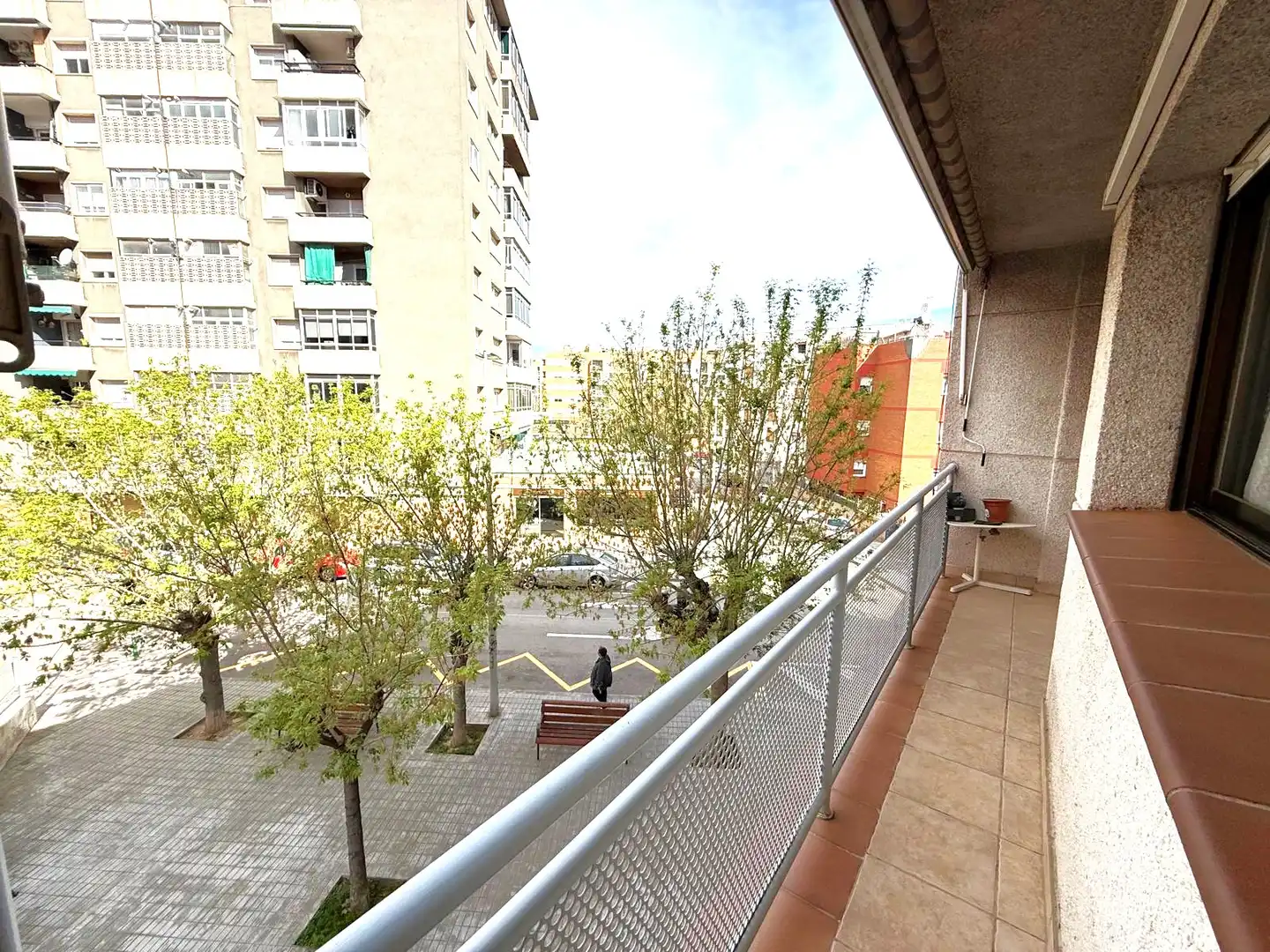 Vista exterior de Piso en venta en Sant Andreu de la Barca con Aire acondicionado, Calefacción y Terraza