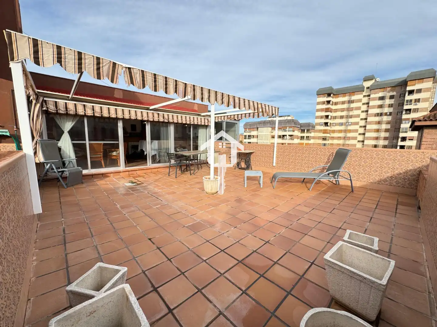 Terrassa de Àtic en venda en Alicante / Alacant amb Aire condicionat, Jardí privat i Parquet