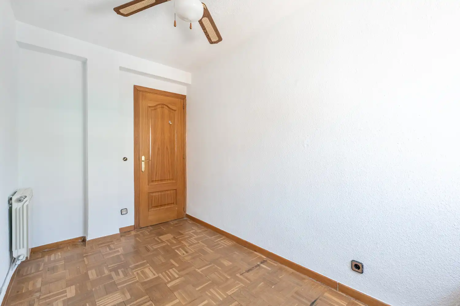 Dormitori de Pis en venda en Madrid amb Aire condicionat, Calefacció i Parquet