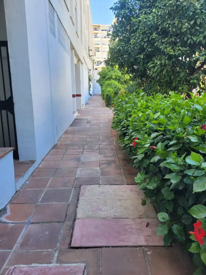 Apartament en venda a Calle Decano Higueras del Castillo, 37, La Carihuela - Los Nidos