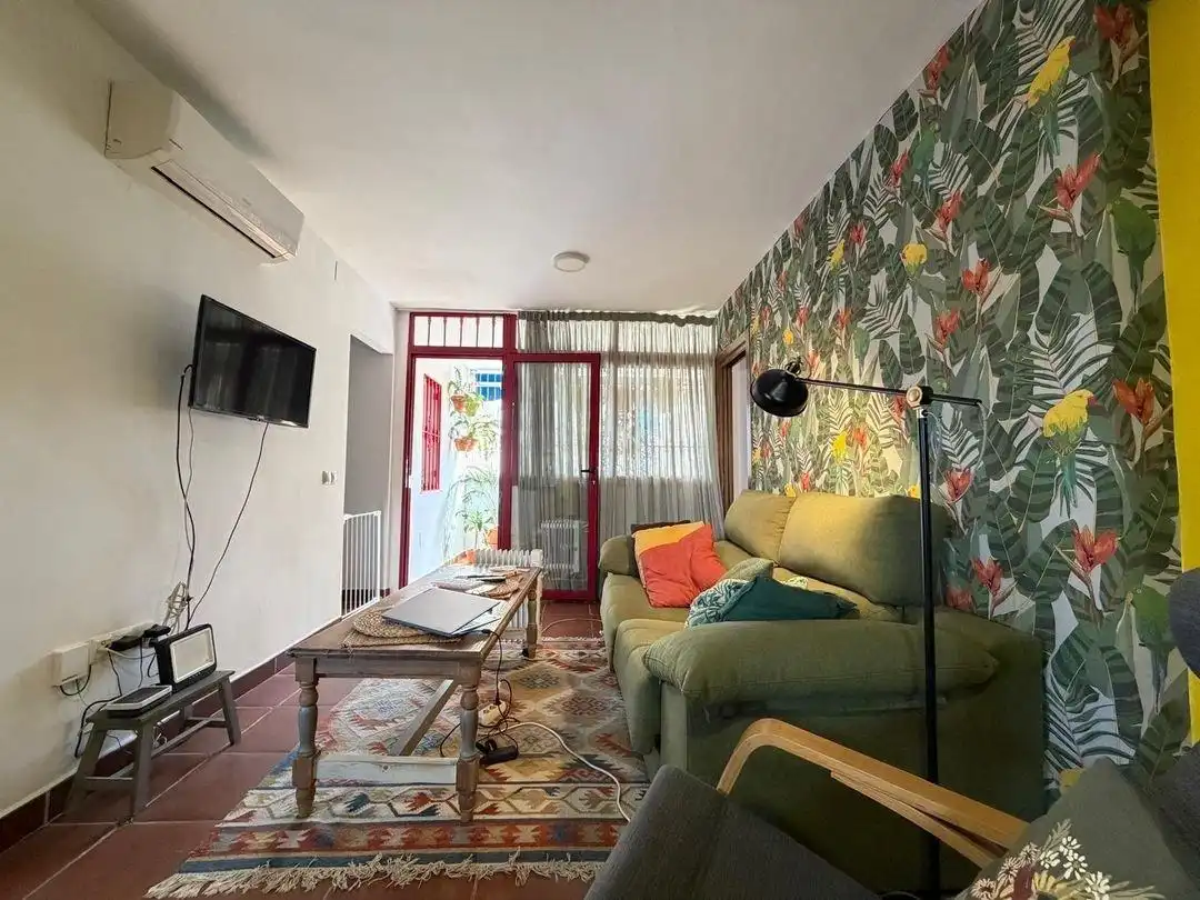 Sala d'estar de Pis en venda en Torremolinos amb Aire condicionat, Terrassa i Piscina comunitària