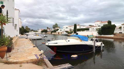Foto 3 de Casa adosada en venda a Carrer de la Valira, Francolí - Freser - Noguera, Empuriabrava