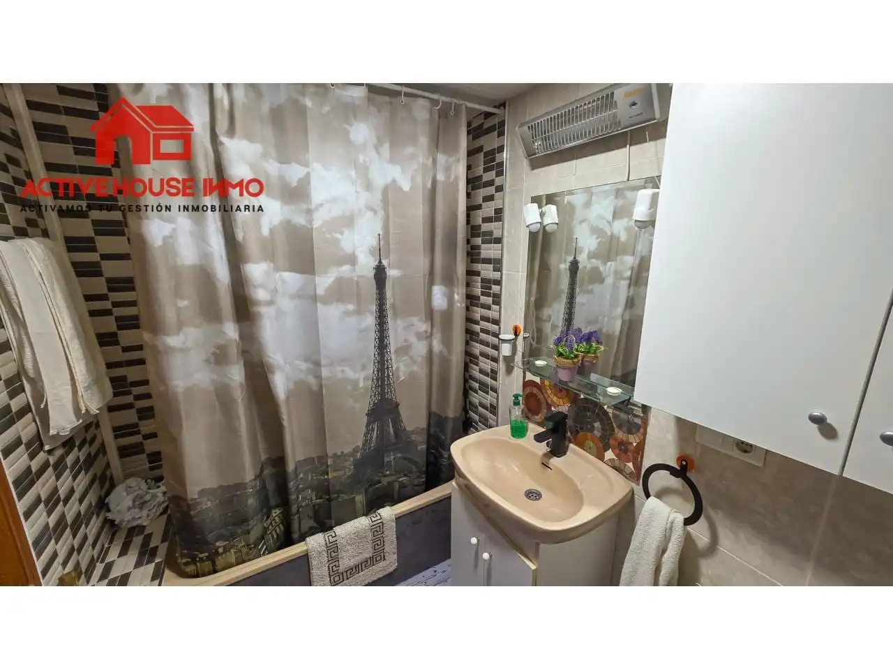 Bathroom of Flat for sale in Alcanar  with Air Conditioner, Heating and Private garden