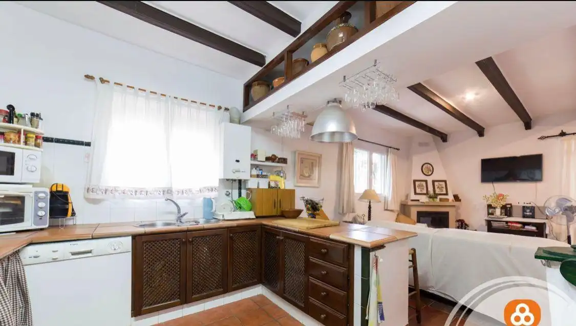 Chalet con piscina en venta en La Carlota, imagen 10