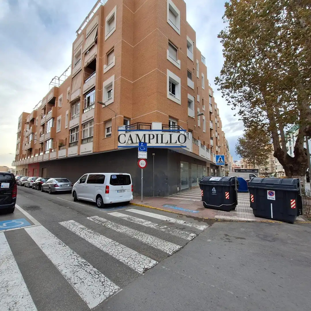 Local comercial en venda a Adra, imagen 3