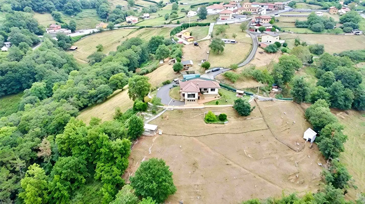 Casa o chalet en venta en LG MORTERA, Parroquias Sur - La Manjoya