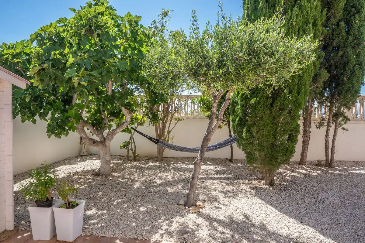 Bajo con terraza en venta en Carrer Bahia, imagen 27
