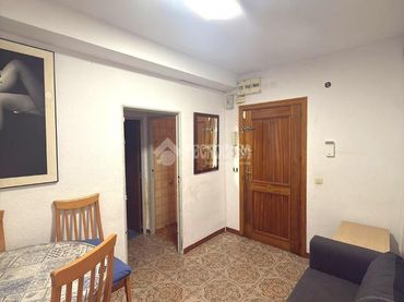 Piso con balcón en venta en Hortaleza