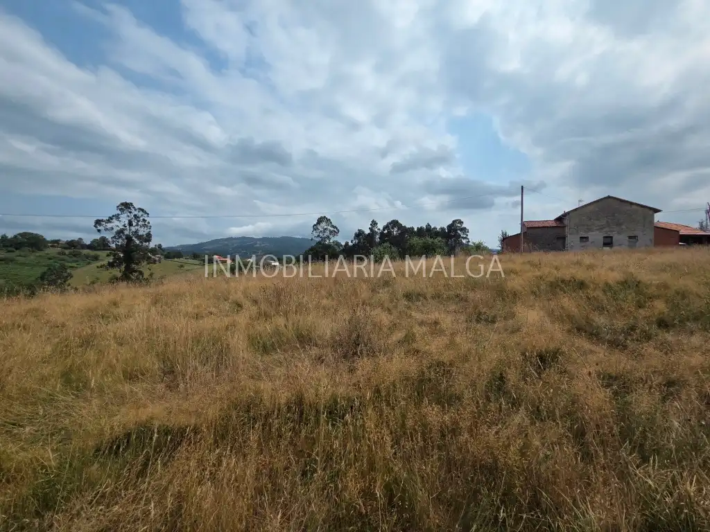 Residential land for sale in Barrio de Arriba 31, imagen 4