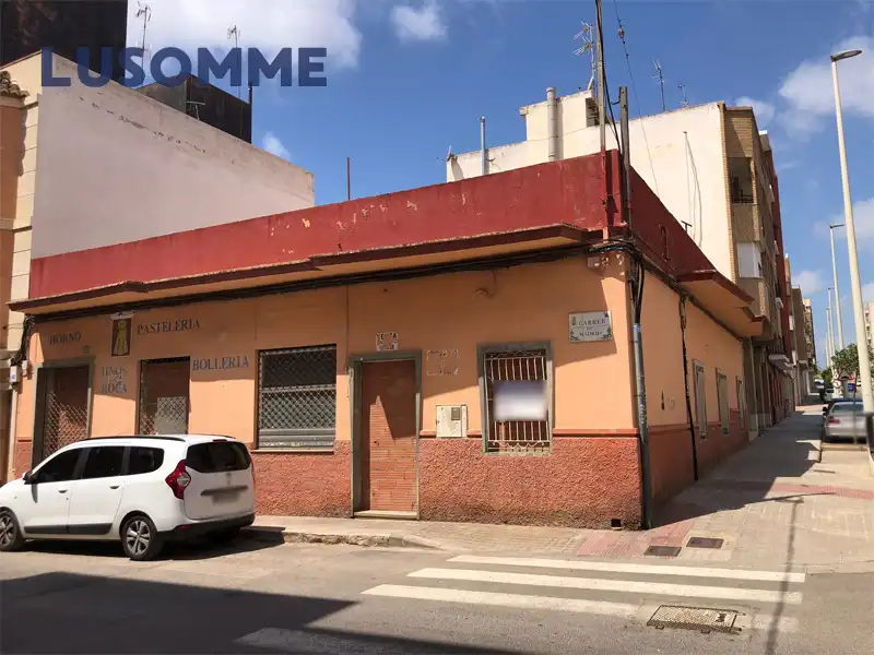 Wohnbaugrundstück zum Verkauf in Carrer de Madrid, imagen 16