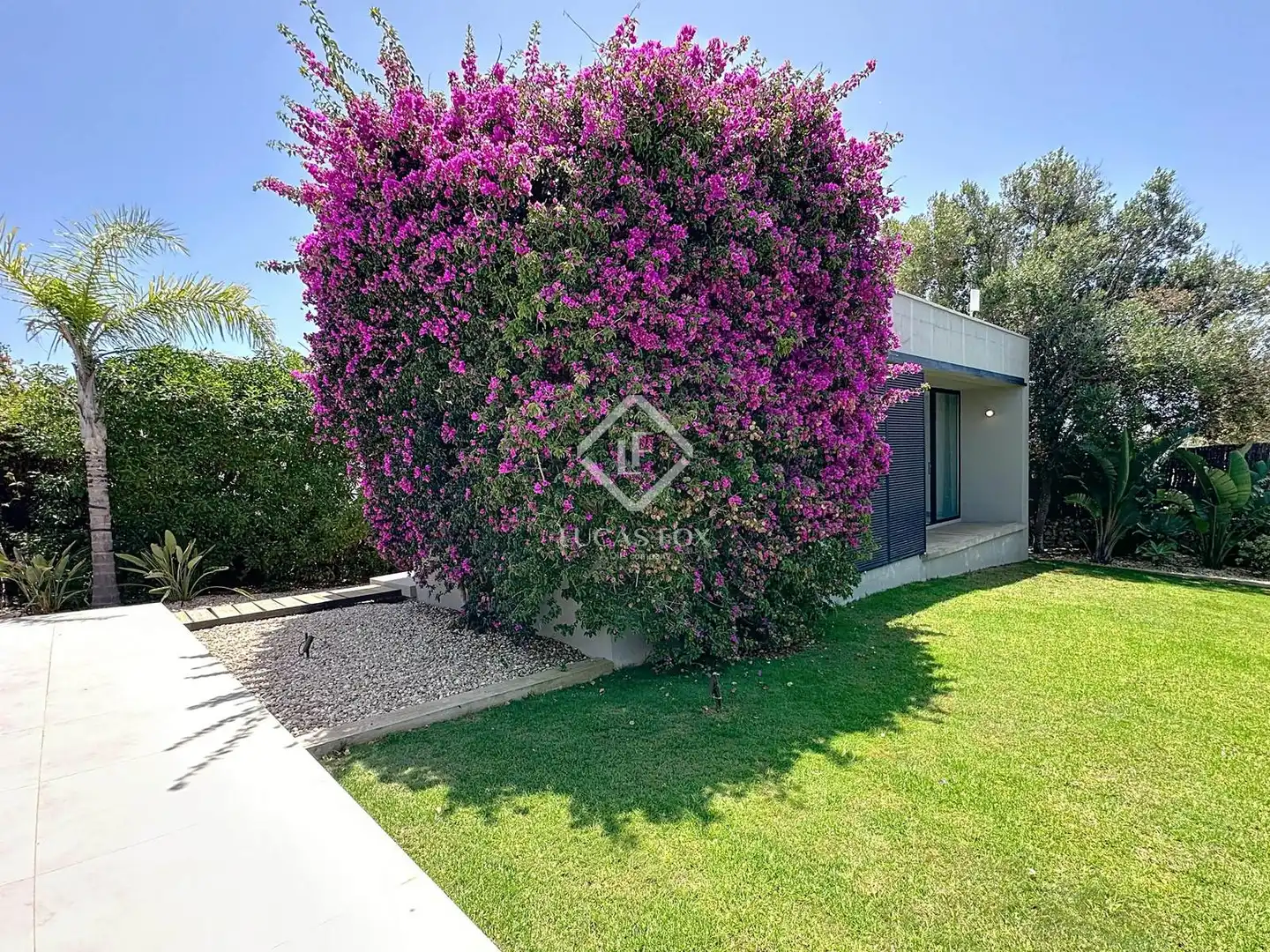 Garden of Houses for sale in Sant Lluís  with Air Conditioner, Heating and Private garden